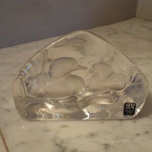 Mats Jonasson pair of ducks crystal art sculpture
